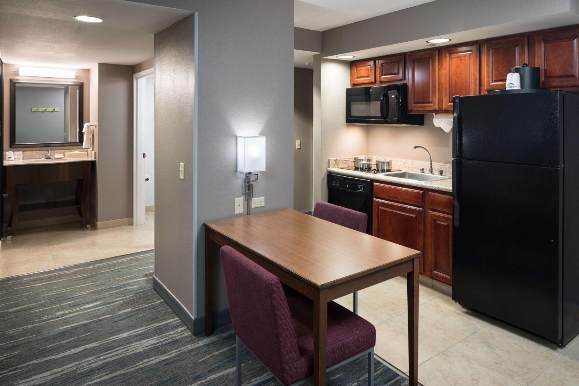 סקוקי Hampton Inn & Suites Chicago North Shore מראה חיצוני תמונה