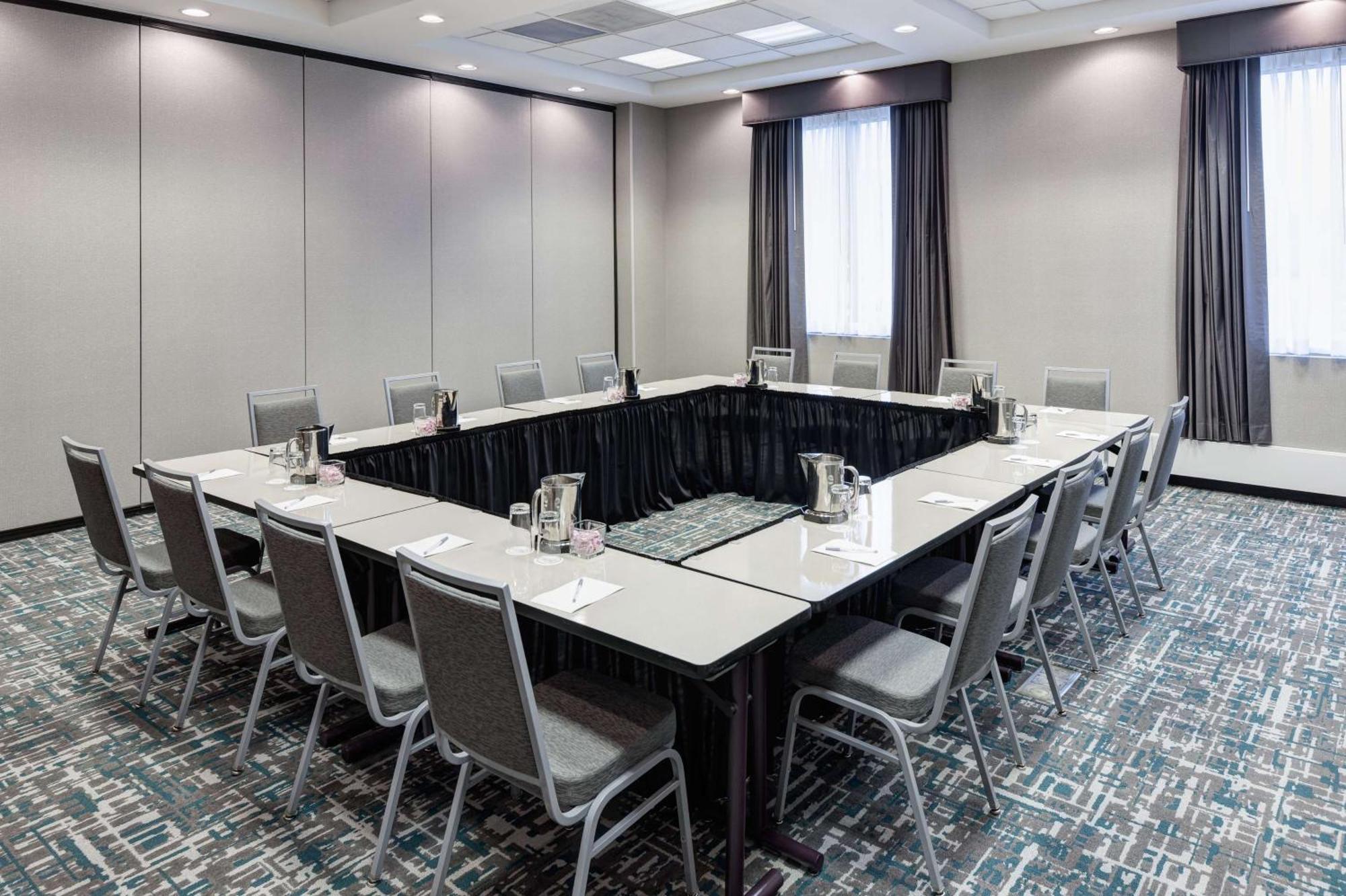 סקוקי Hampton Inn & Suites Chicago North Shore מראה חיצוני תמונה