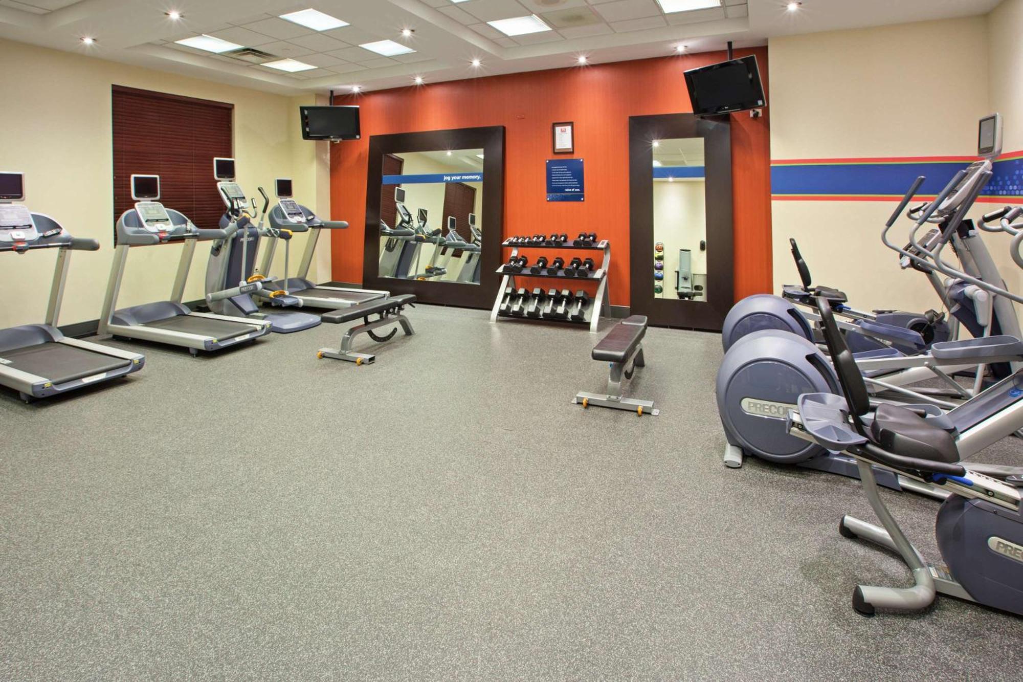 סקוקי Hampton Inn & Suites Chicago North Shore מראה חיצוני תמונה