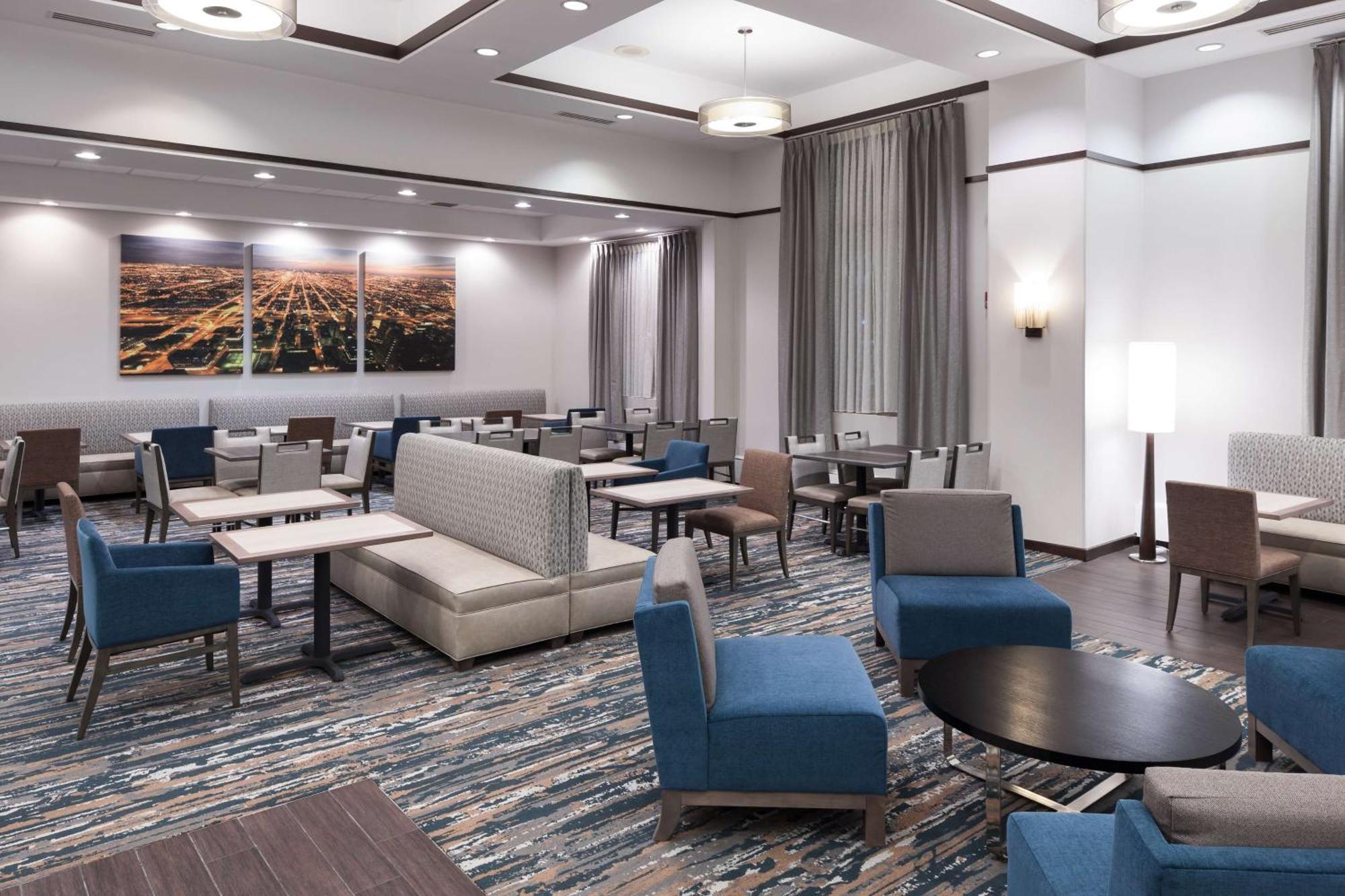 סקוקי Hampton Inn & Suites Chicago North Shore מראה חיצוני תמונה